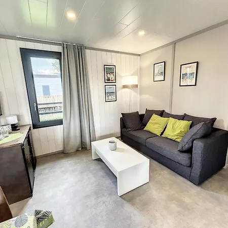 Cosy Avec Piscine Chauffee, Terrasse Et Parking A 2 Pas De La De - Fr-1-361-480 木屋 *