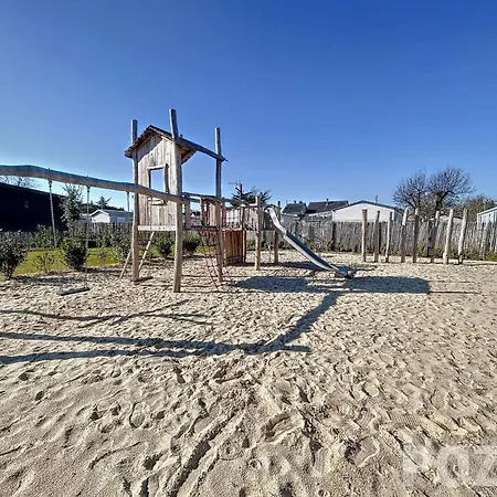 Шале Cosy Avec Piscine Chauffee, Terrasse Et Parking A 2 Pas De La De - Fr-1-361-480 *