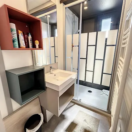 Cosy Avec Piscine Chauffee, Terrasse Et Parking A 2 Pas De La De * Jullouville-les-Pins