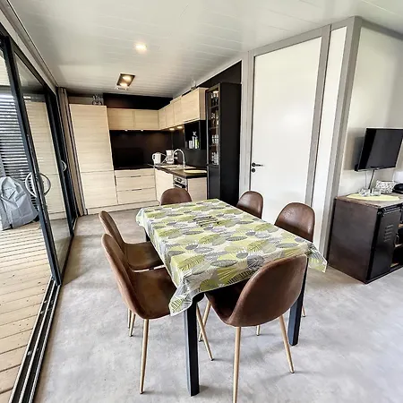 Cosy Avec Piscine Chauffee, Terrasse Et Parking A 2 Pas De La De - Fr-1-361-480 * Жуллувиль-ле-Пен