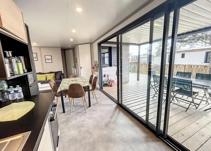 Cosy Avec Piscine Chauffee, Terrasse Et Parking A 2 Pas De La De - Fr-1-361-480 * 瑞卢维尔莱潘