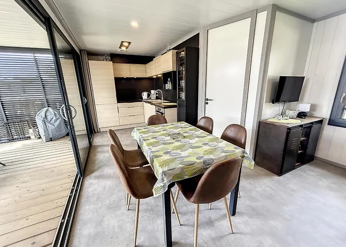 Cosy Avec Piscine Chauffee, Terrasse Et Parking A 2 Pas De La De - Fr-1-361-480 * 瑞卢维尔莱潘